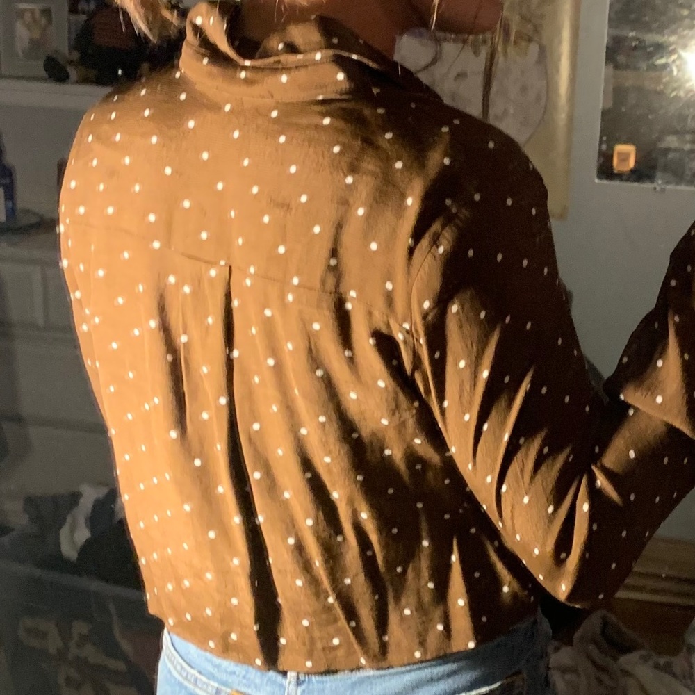 Button up - Picture 2 of 2